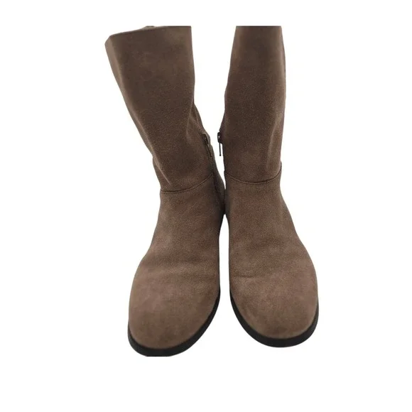 Lands' End Womens 6.5 Taupe Suede Leather Ankle Boots Side Zip Up Minimalist Y2K - Picture 2 of 12